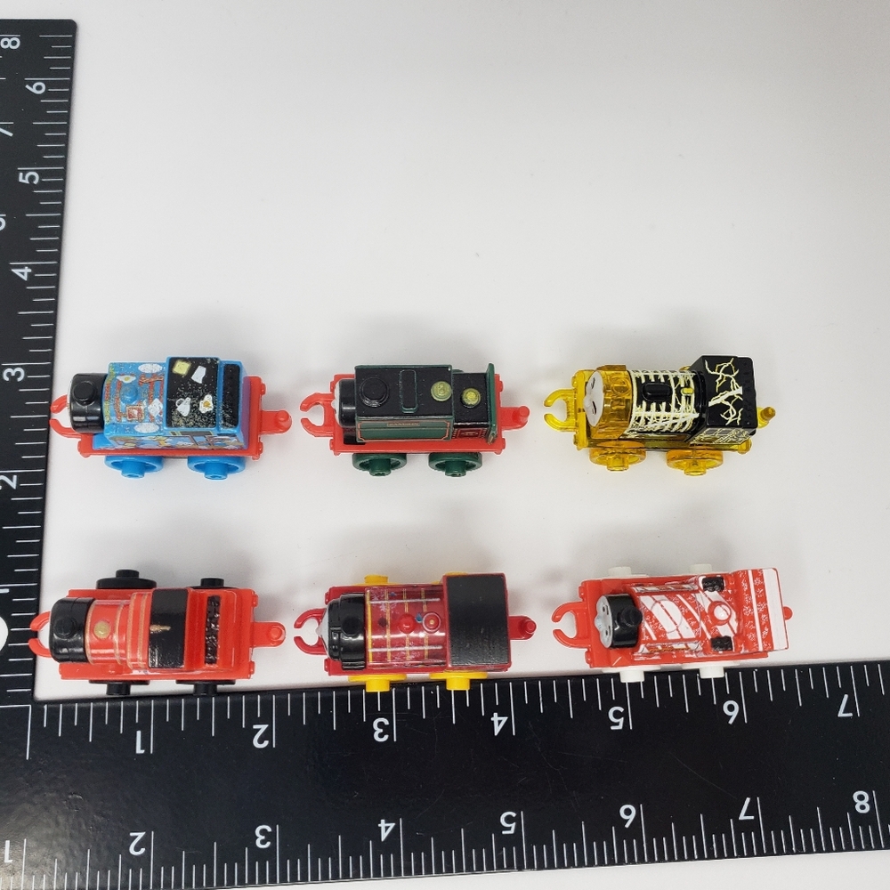 Thomas the Train Small Tiny Trains Lot - Picture 13 of 15